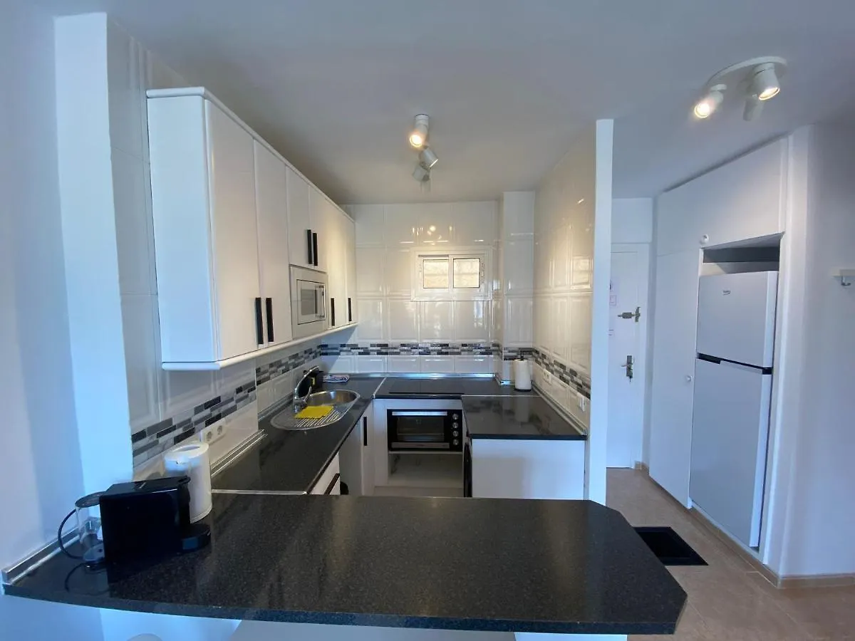 Apt Con Espectacular Vista, Piscinas, Recep 24 Hs Benalmadena 0*,  Spain