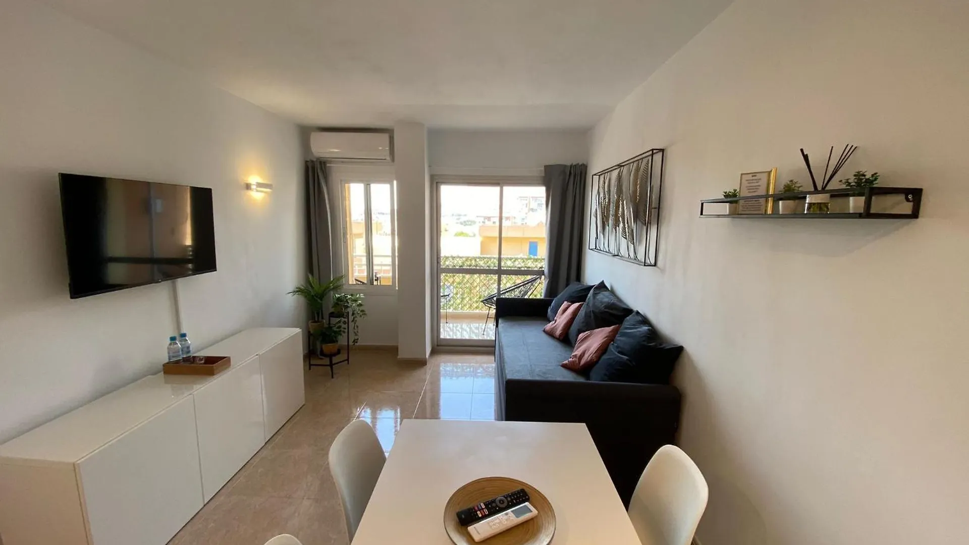 Apt Con Espectacular Vista, Piscinas, Recep 24 Hs Benalmadena