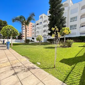  Apartment Spacieux Avec Terrasse Et Piscine